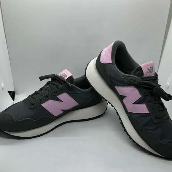 New Balance Women's 237 Lifestyle Running Shoes Grey Pink Suede Size 9 - Picture 6 of 15